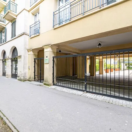 C5 Haussmann * Chessy (Seine-et-Marne)